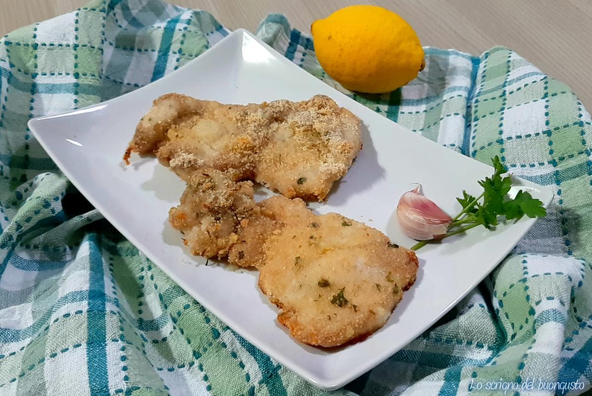 Bifes de frango empanados