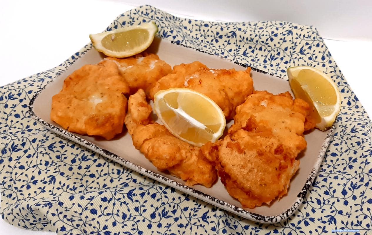Bacalhau empanado e frito à la romana