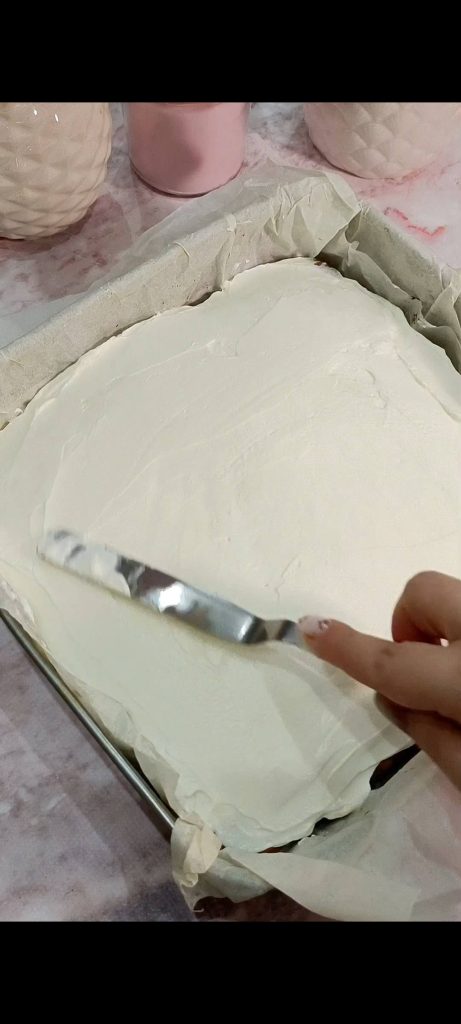Adicionamos uma camada de creme de mascarpone
