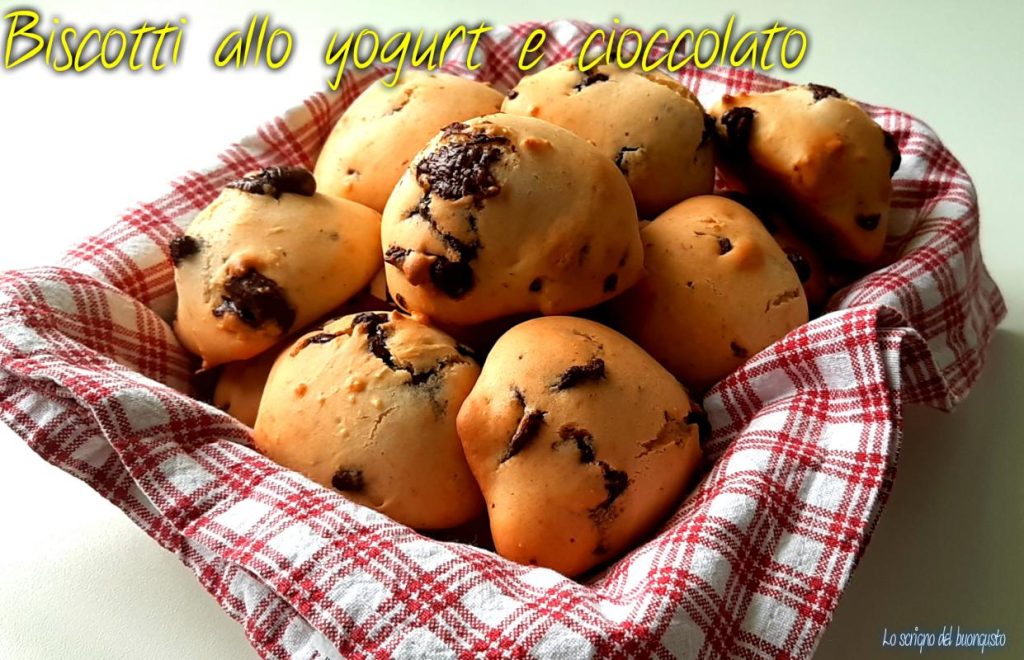 Biscoitos de iogurte e chocolate