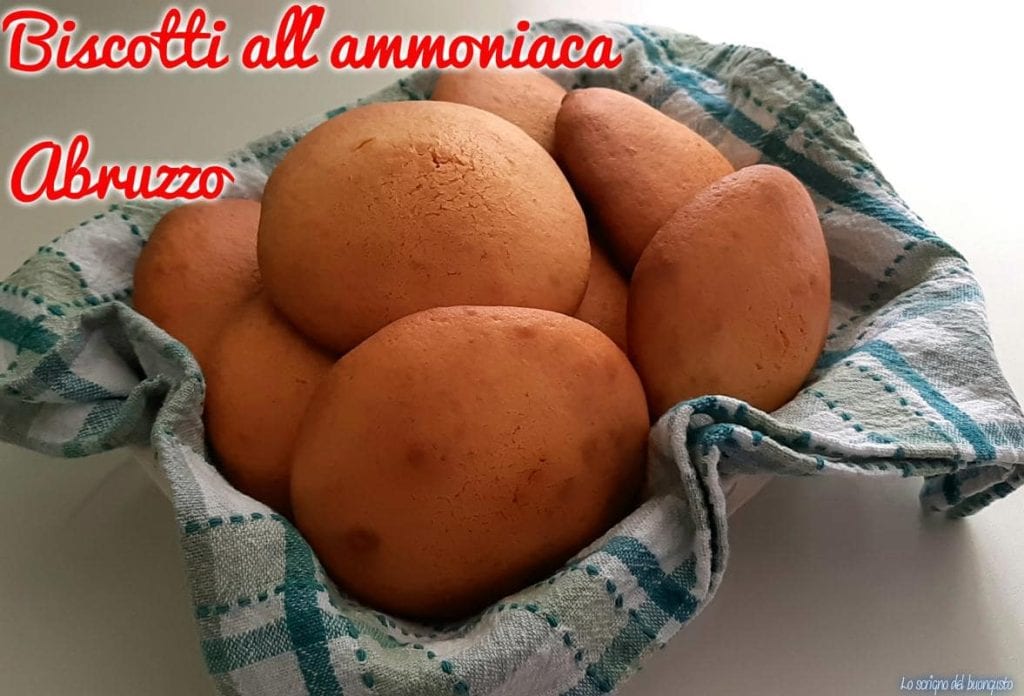 Biscoitos com amoníaco