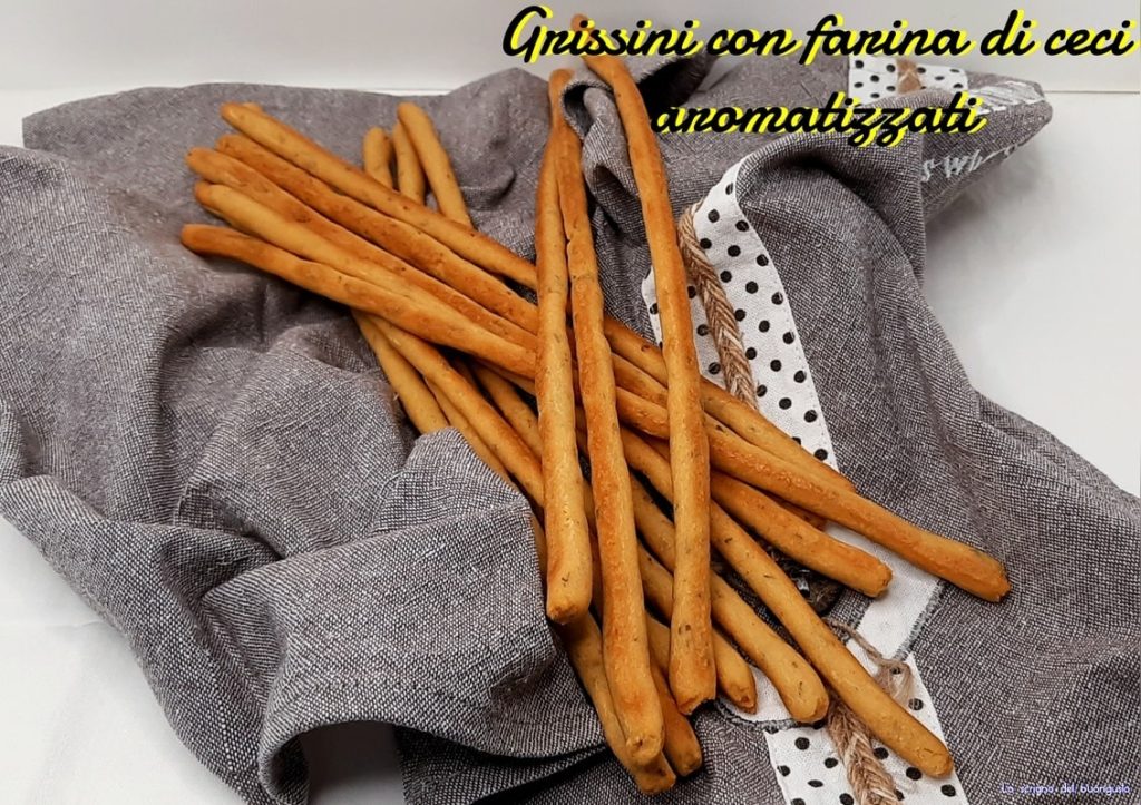 Grissini com farinha de grão-de-bico aromatizados