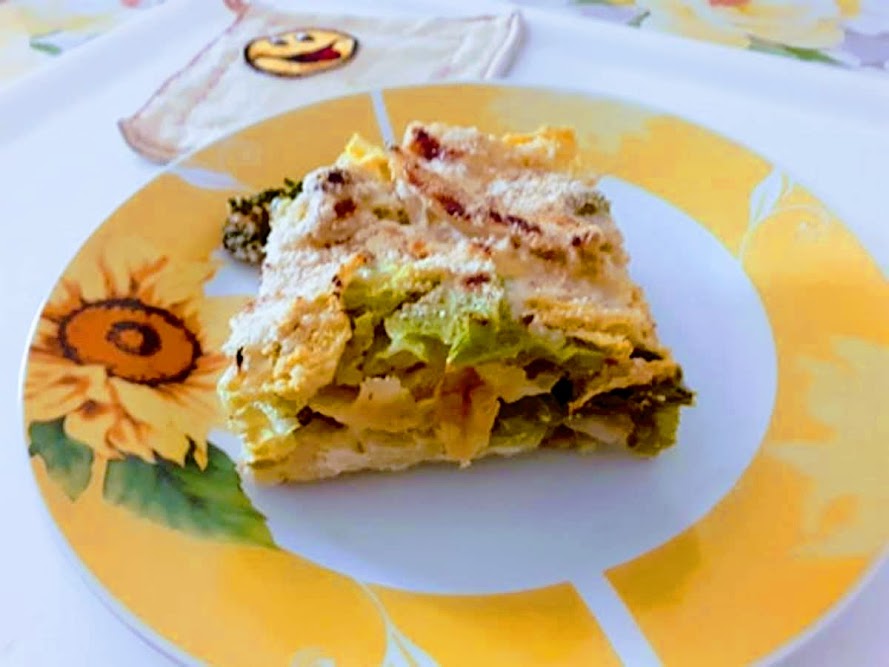 Repolho savoy gratinado com queijo no forno