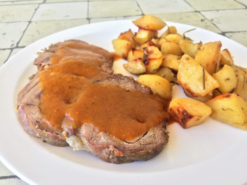 assado vitela batatas forno