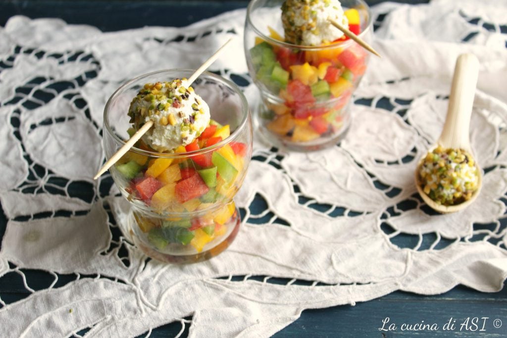 Almôndegas com salada de legumes