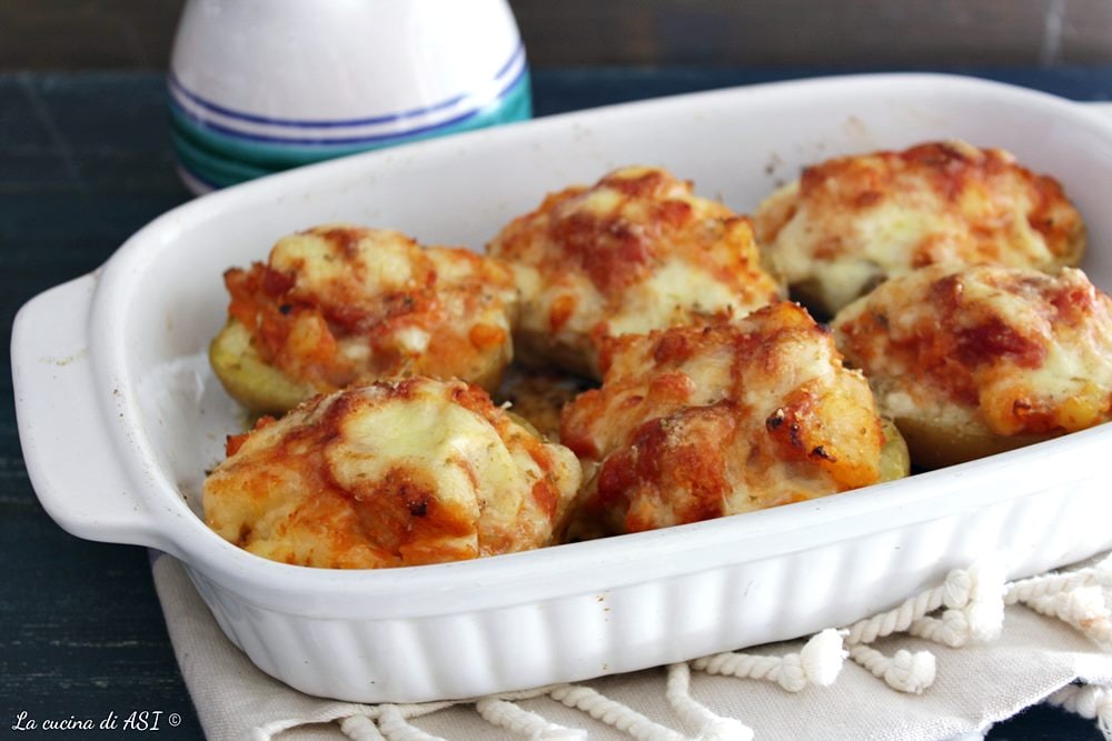 Batatas recheadas com atum ao forno