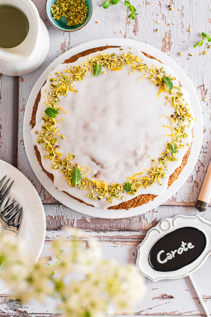 Bolo de cenoura e nozes