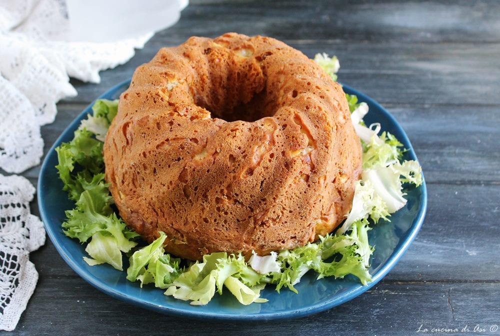 Bolo salgado com presunto