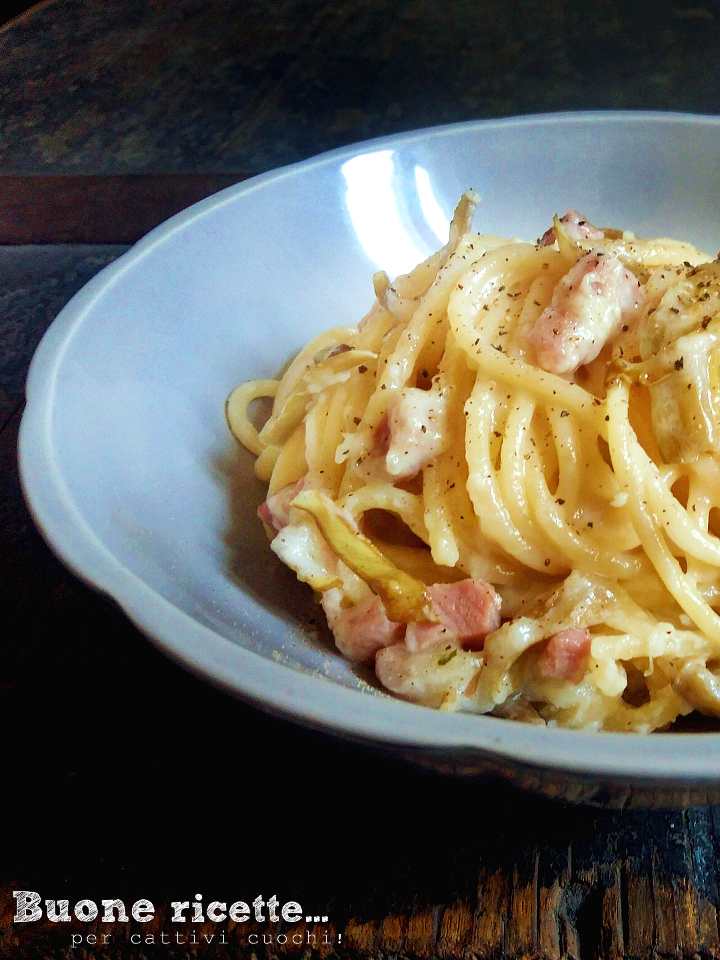cacio e pepe com alcachofras e pancetta