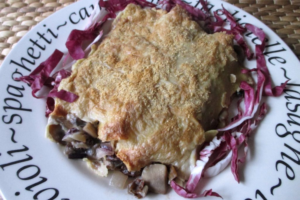Crespelle de radicchio e cogumelos veganas, Mangia senza Pancia