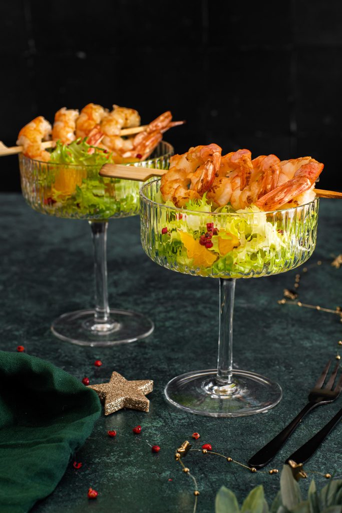 Salada de camarão e laranja