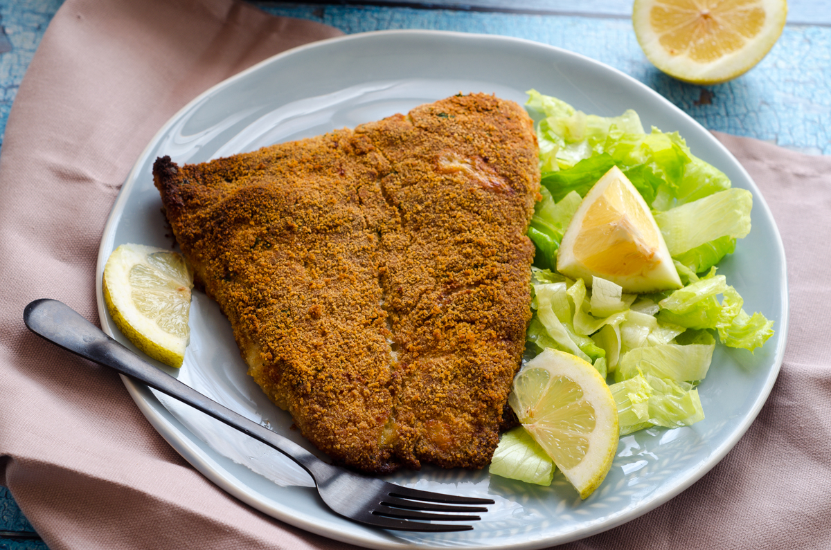 Filés de peixe crocantes: receita fácil no forno e na frigideira
