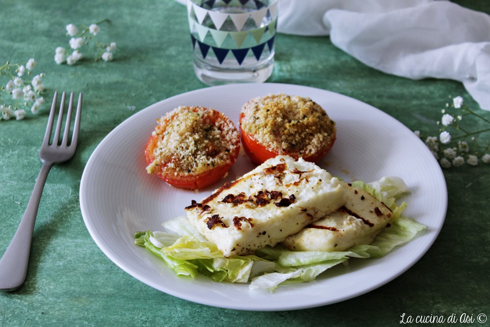 Halloumi grelhado com tomates