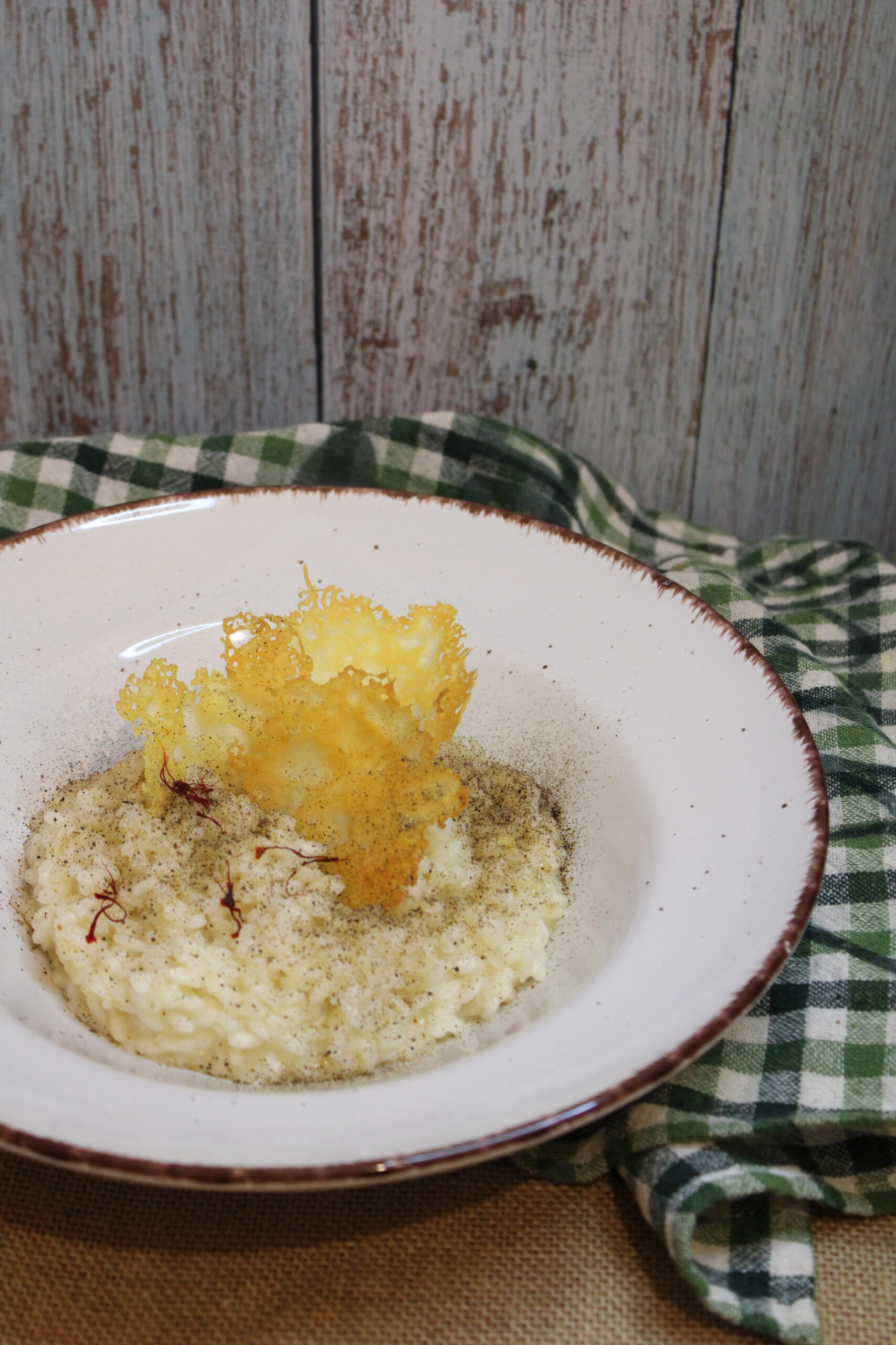 Risoto cacio e pepe. Um prato naturalmente sem glúten!