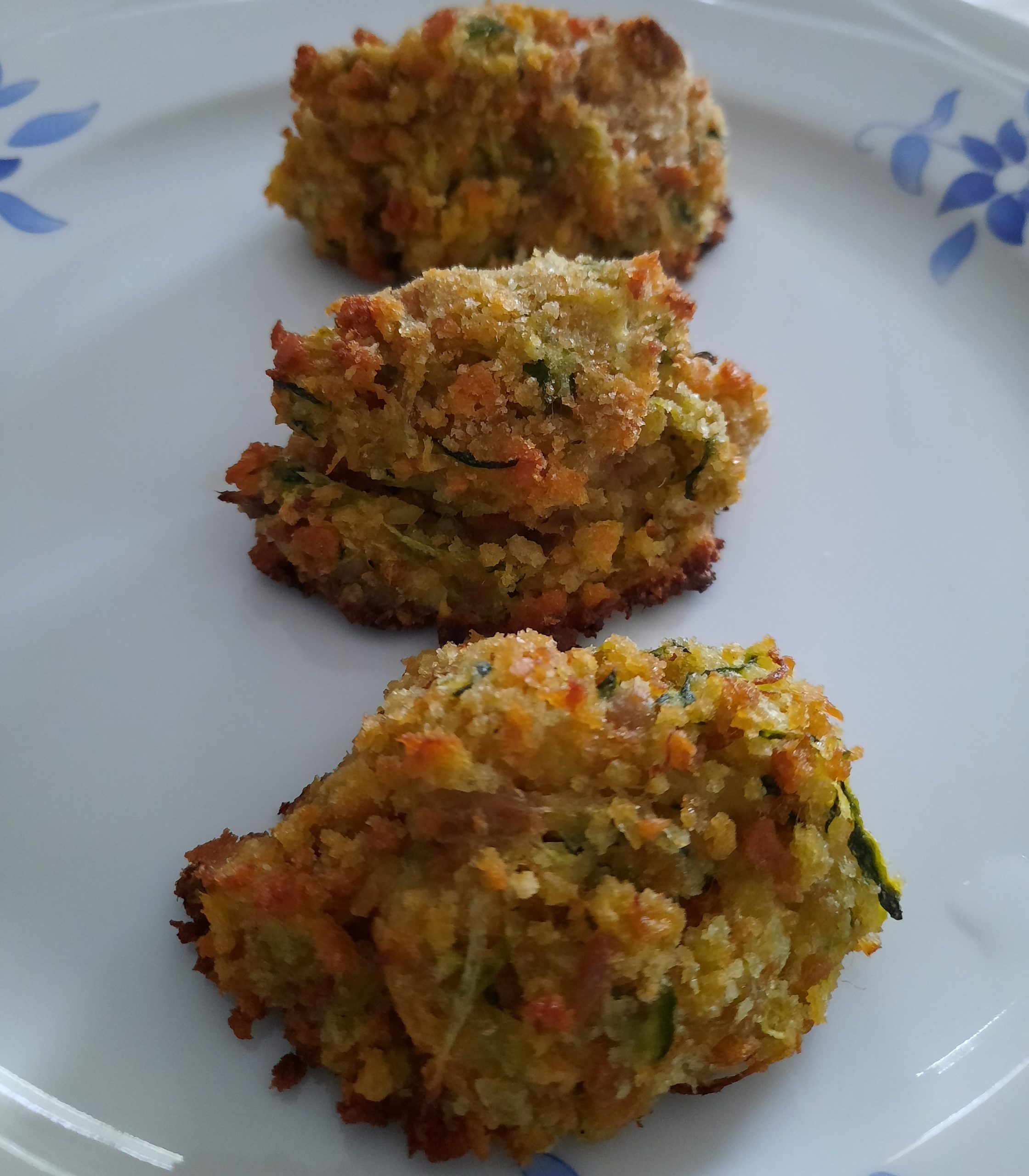 Almôndegas de atum e abobrinha