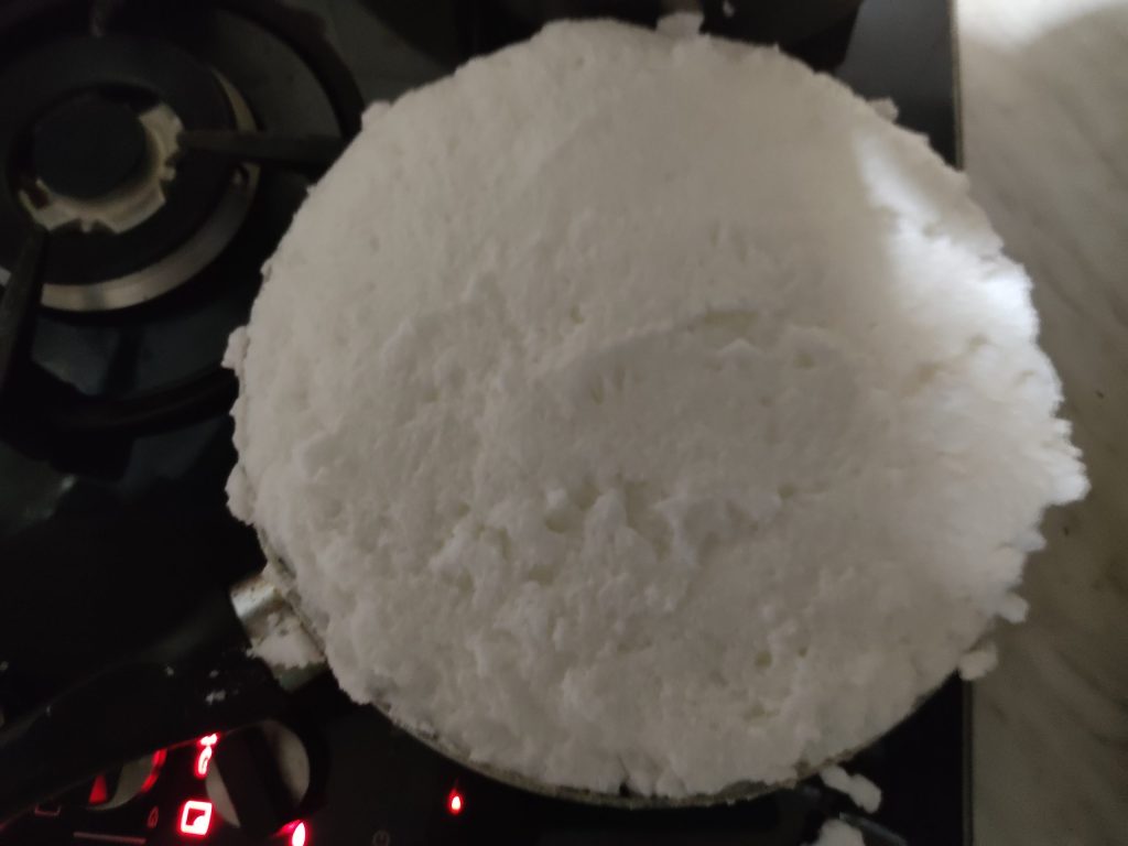 Omelete japonesa fritada de ovos soufflé