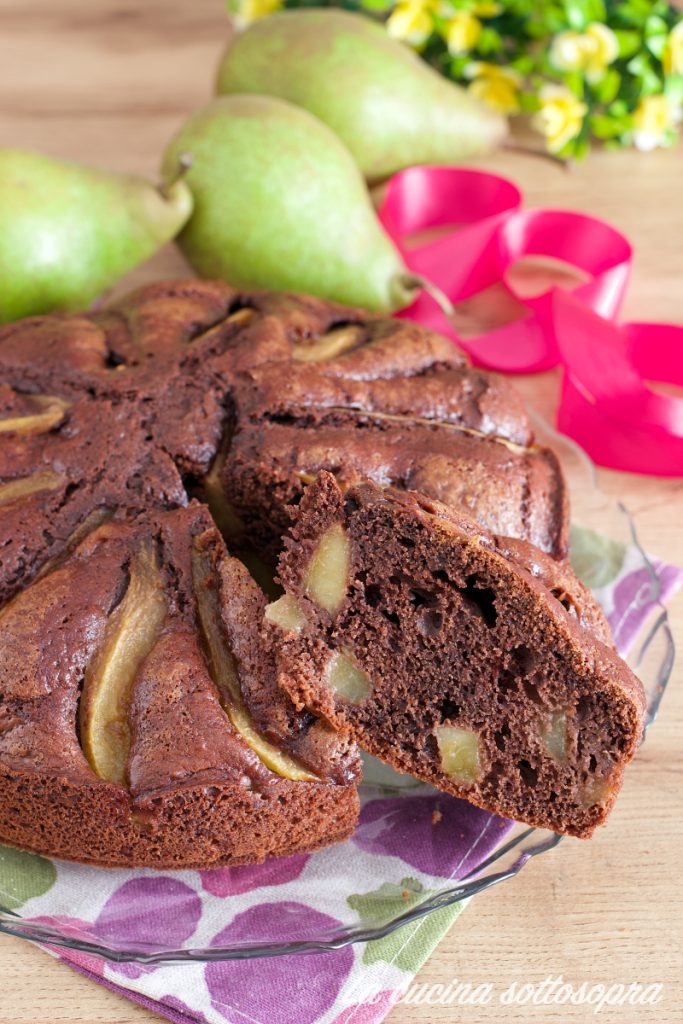 bolo de pera e chocolate