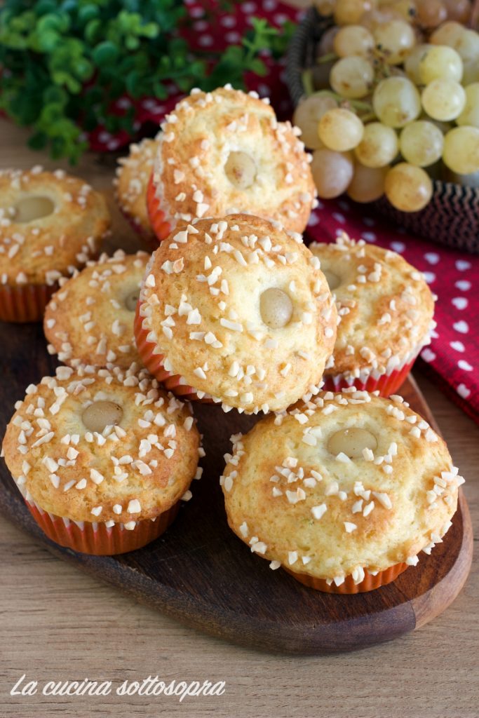 muffin de uva e amêndoas