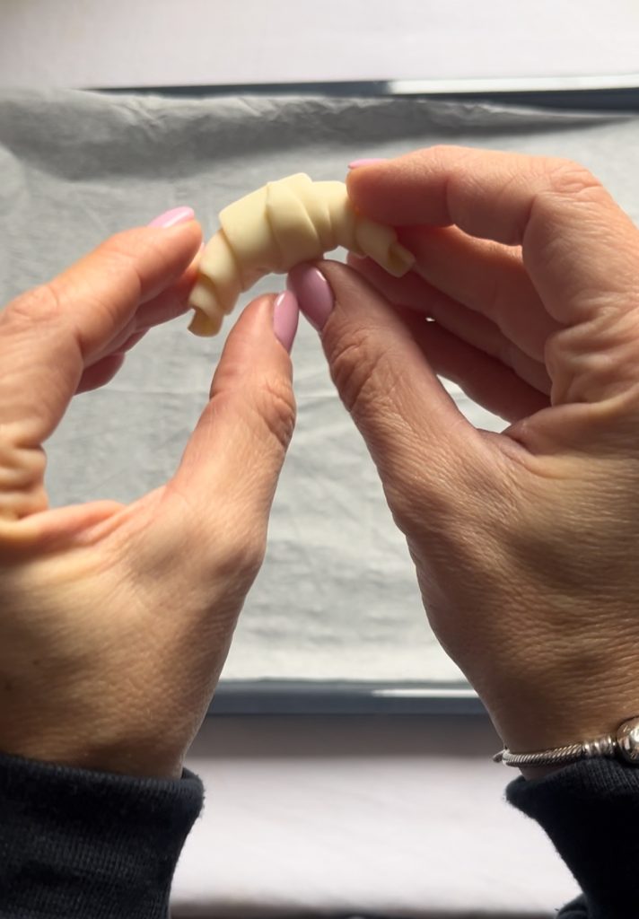 mini croissants de massa folhada recheados