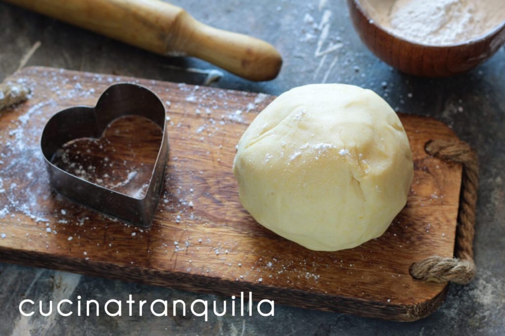 Massa podre sem lactose perfeita para tortas e biscoitos
