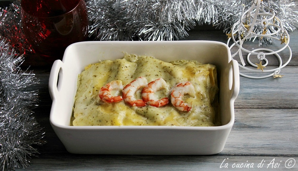 Lasanha com pesto e camarão