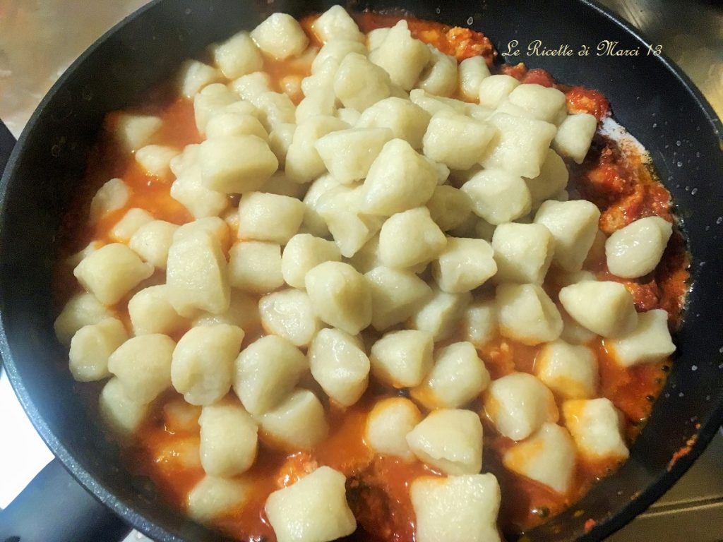 Nhoque fácil fácil SEM batatas