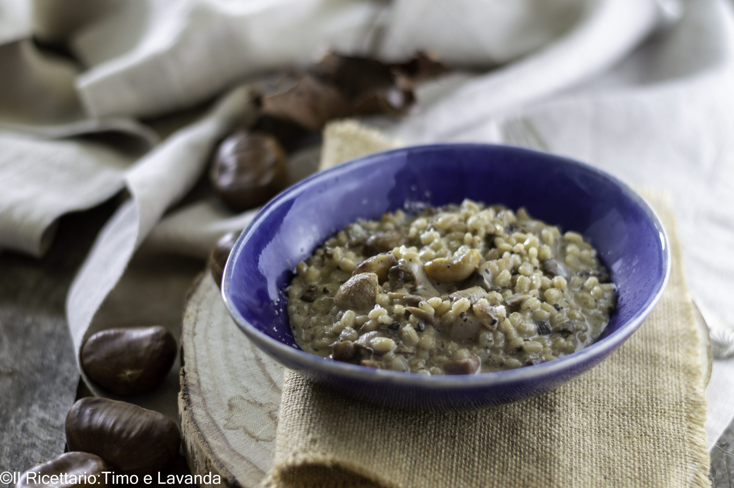 Orzotto com cogumelos, castanhas e trufas