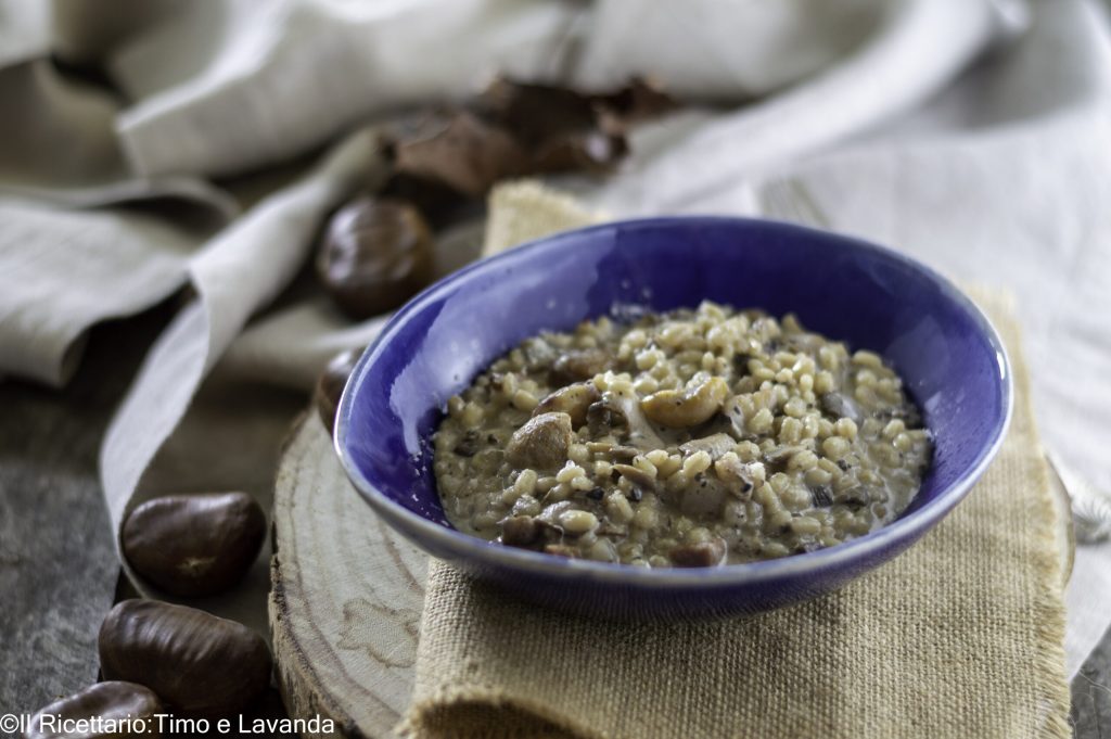 Orzotto com cogumelos, castanhas e trufas