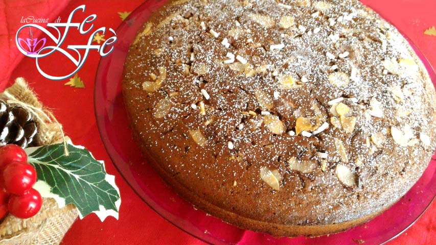 PANDOLCE DE LARANJA COM UVAS-PASSAS, AMÊNDOAS E FRUTAS CRISTALIZADAS