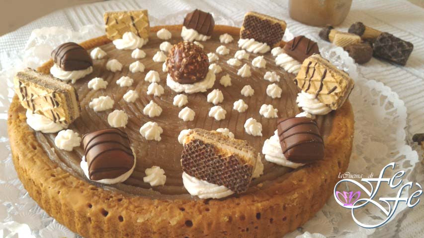 TORTA MACIA COM CREME DE CASTANHAS E CREME DE LEITE