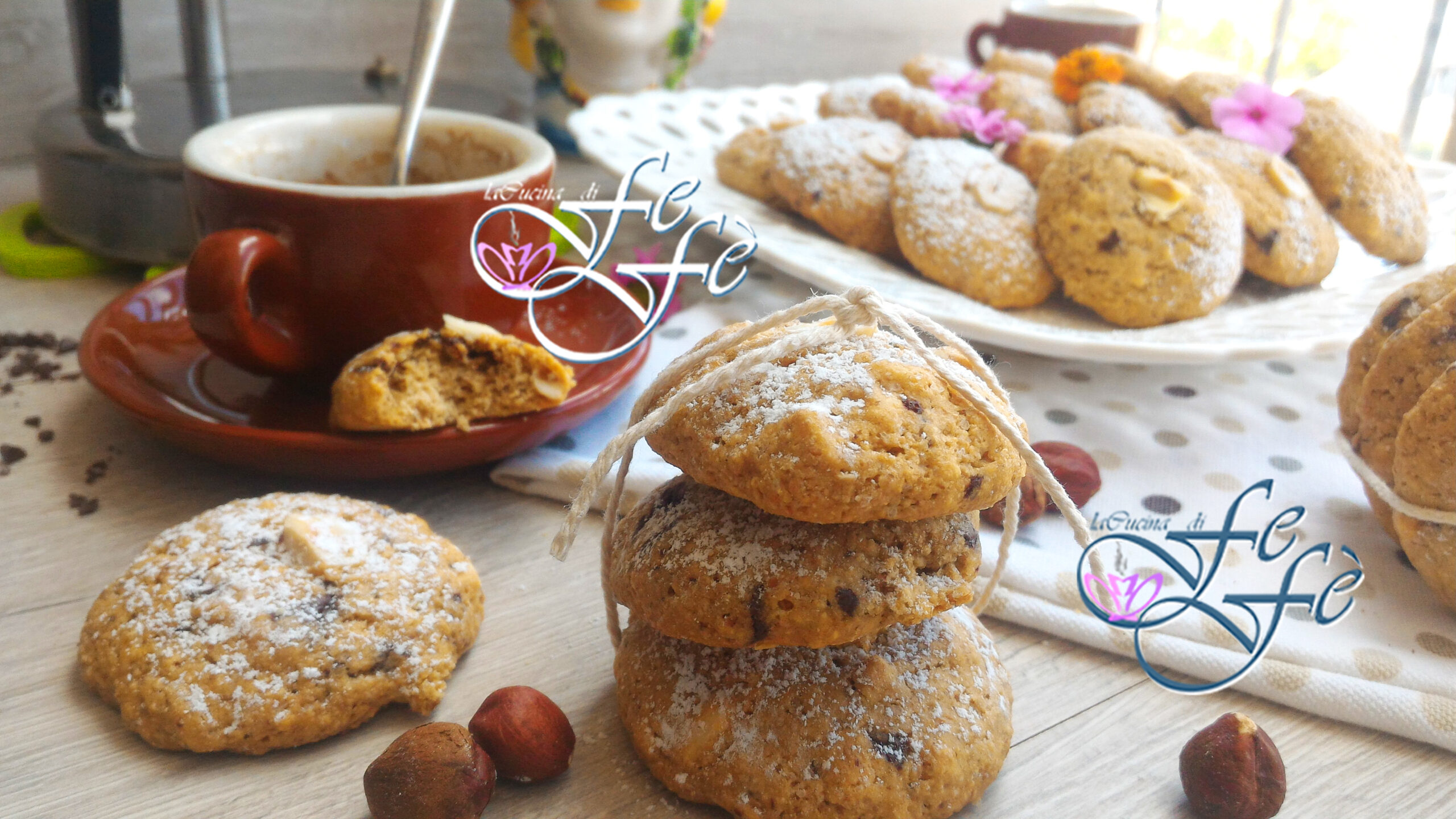 BISCOITOS DE CAFÉ ESPRESSO COM AVELÃS E CHOCOLATE AMARGO (Receita sem manteiga)
