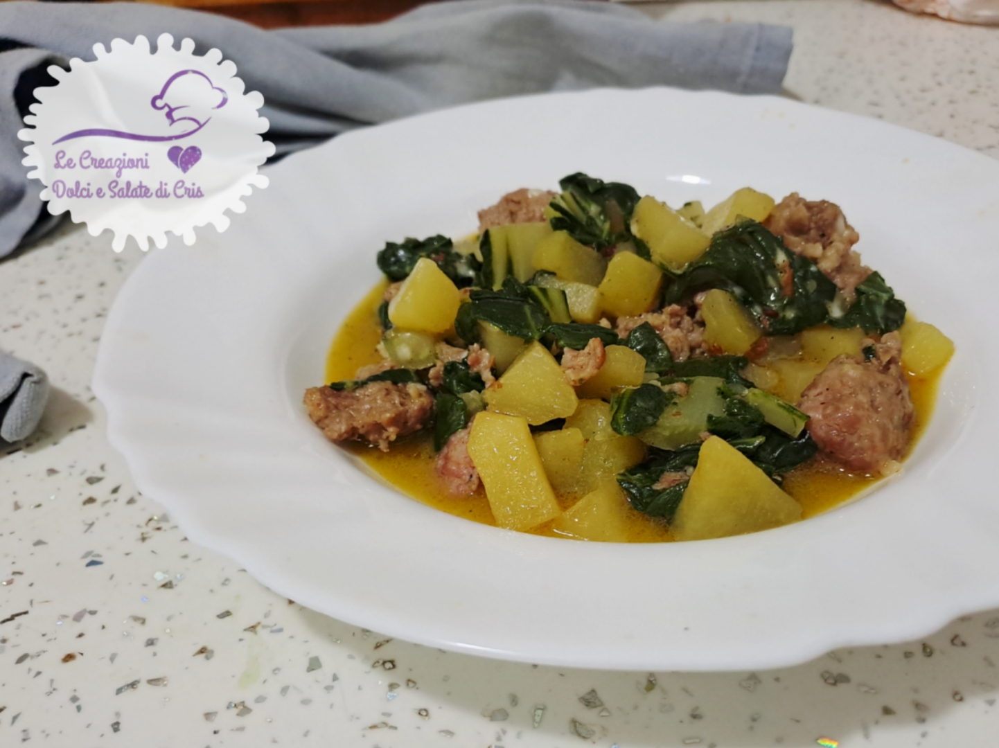 Ensopado de linguiça e legumes