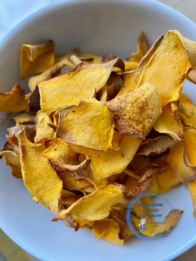 Chips de abóbora na fritadeira elétrica