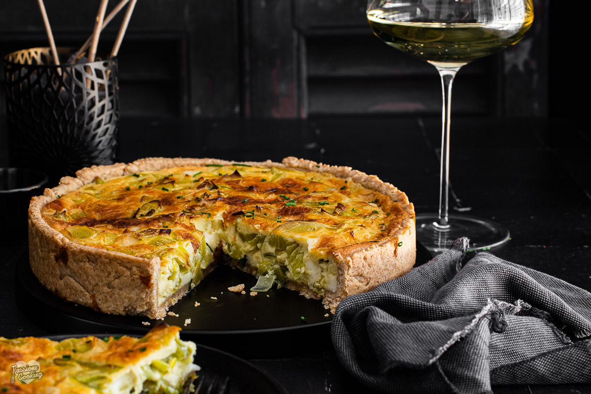 Quiche com alho-poró e queijo