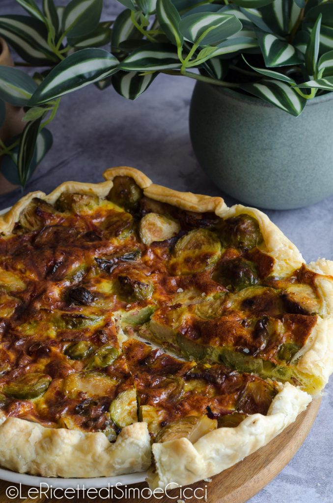 Quiche de couve-de-bruxelas e speck