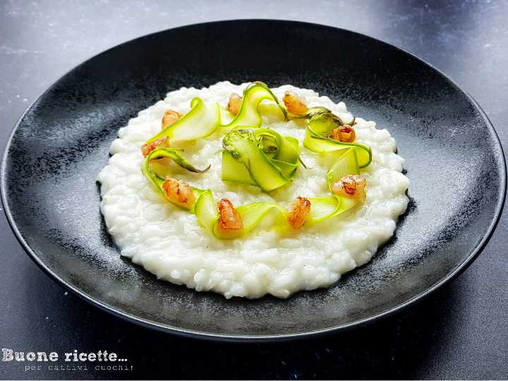 Risoto de camarão e aspargos