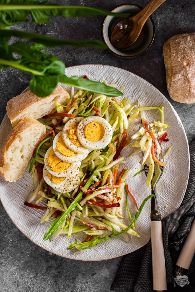Salada de puntarelle com Speck Alto Adige IGP