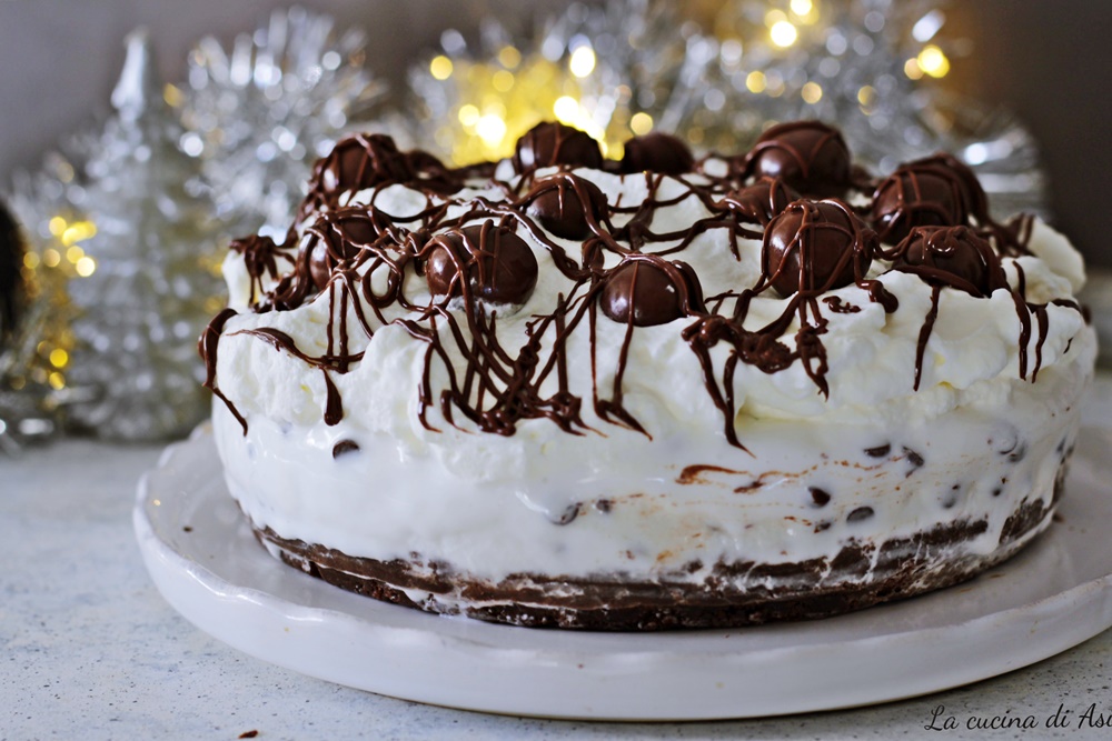 Torta rápida de sorvete e chocolate