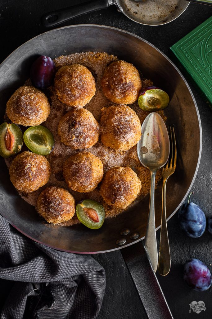 Canederli com ameixas - receita do Alto Adige