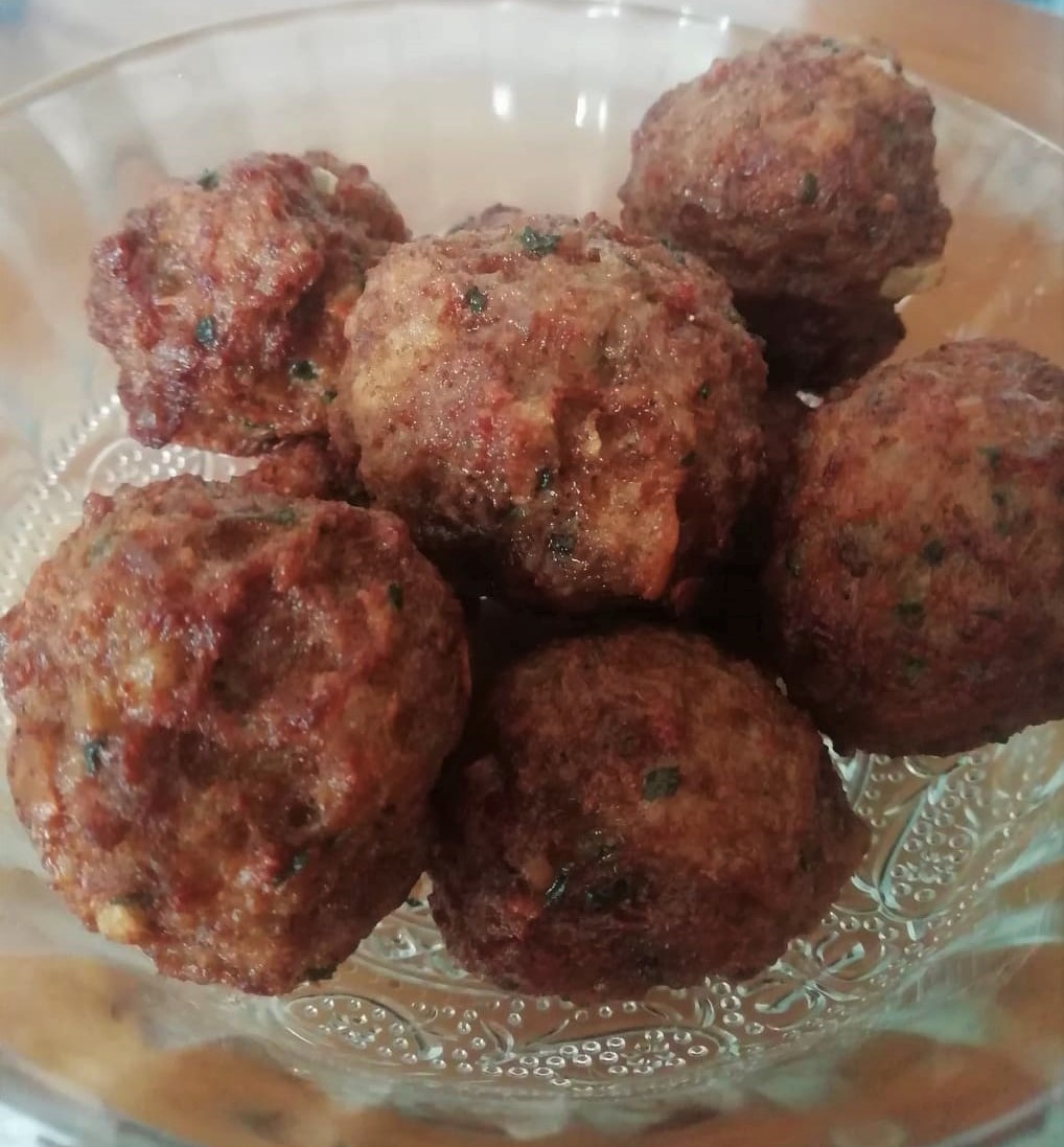 ALMÔNDEGAS FRITAS MACIAS E SUCULENTAS