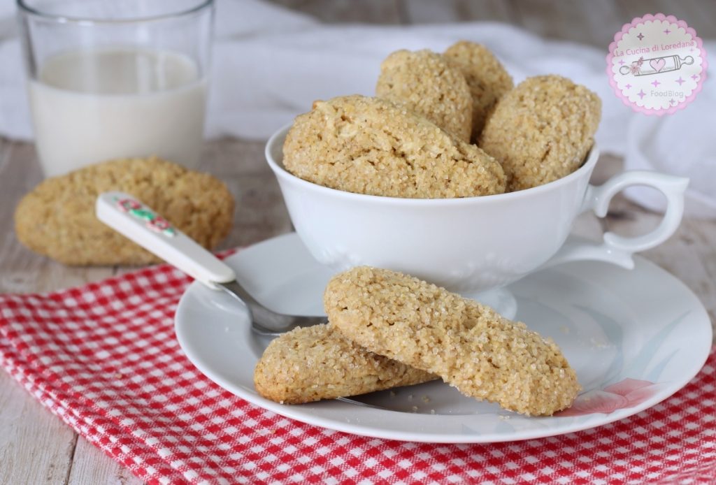 biscoitos integrais para o café da manhã