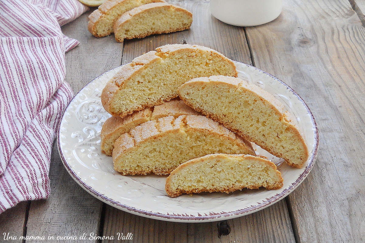 Biscoitos parisienses para molhar, receita siciliana fácil e rápida