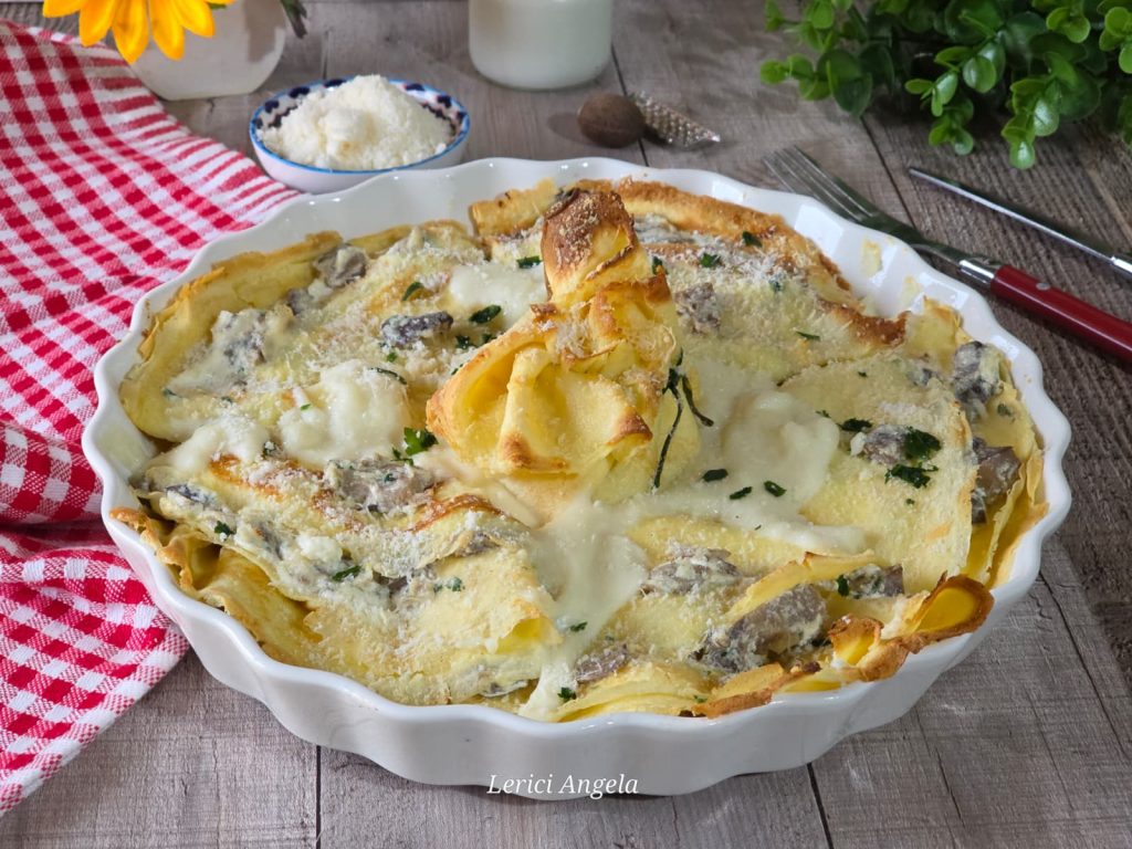 Crepes de Cogumelos Gratinadas Cremosas