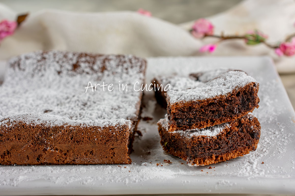 Bolo de claras com nutella e chocolate com 3 ingredientes