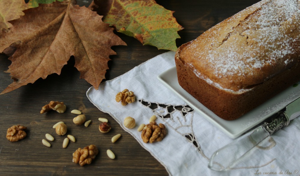 Bolo de frutas secas