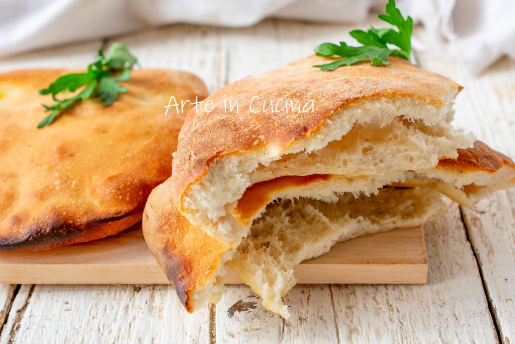 Brusadela romagnola focaccia típica