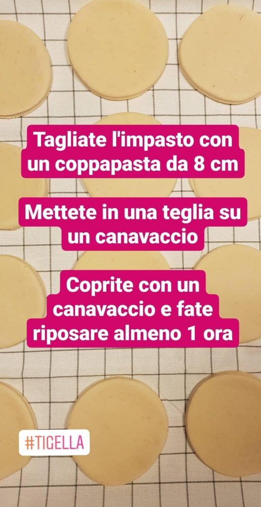 como cortar a massa das tigelle