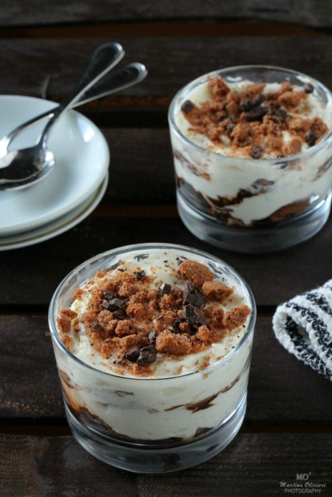 Creme de mascarpone e iogurte com chocolate