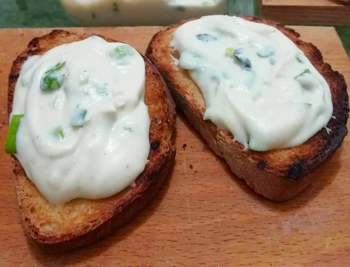 CREME VEGETAL VEGANA com ervas frescas