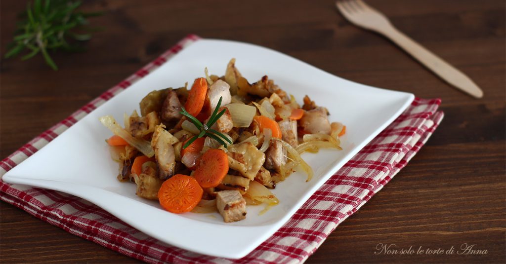 Cubos de frango com vegetais